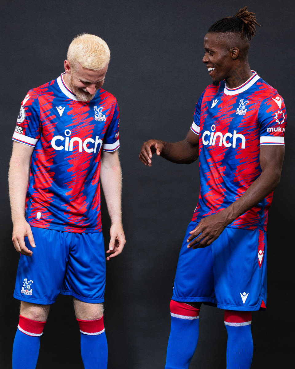 开云体育中国-水晶宫中场展现出色球技，成为球队攻防核心的简单介绍