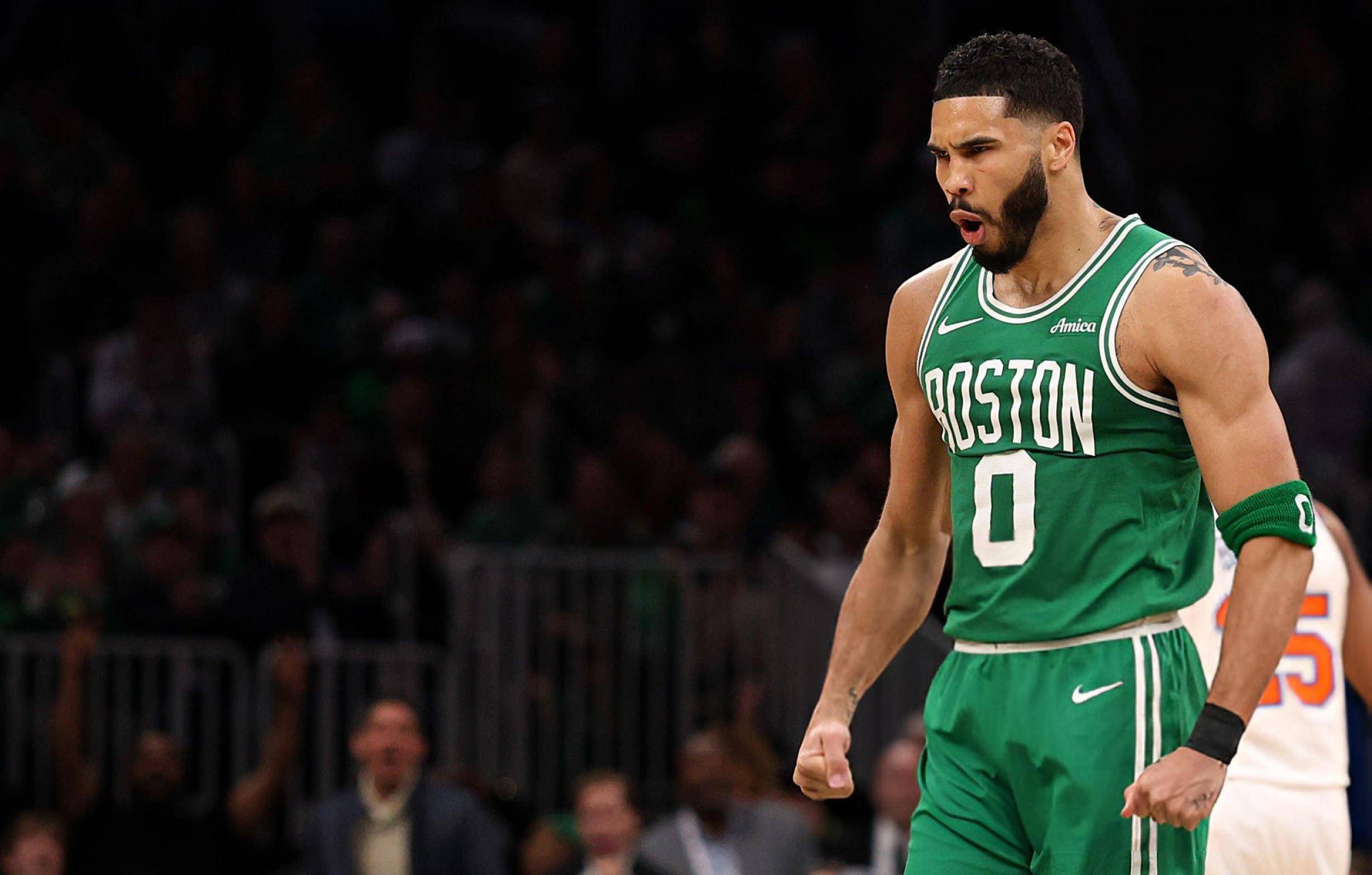 关于凯尔特人主控伤愈复出，助球队连胜势头大涨的信息