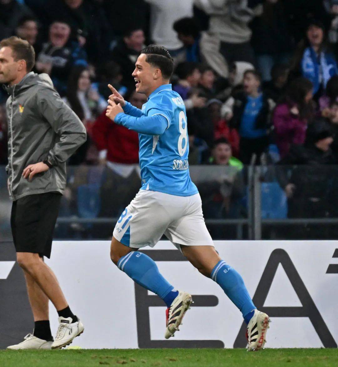 意甲领头羊遭险胜:尤文图斯-力克那不勒斯