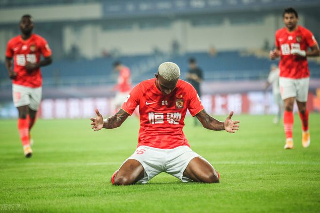 开云体育入口-湖北华夏幸福逆袭获胜，球队激动欢庆的简单介绍