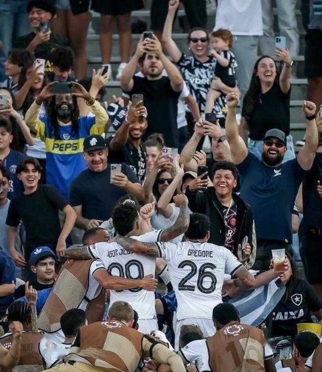 南美洲球队在体育赛事中取得卓越成绩