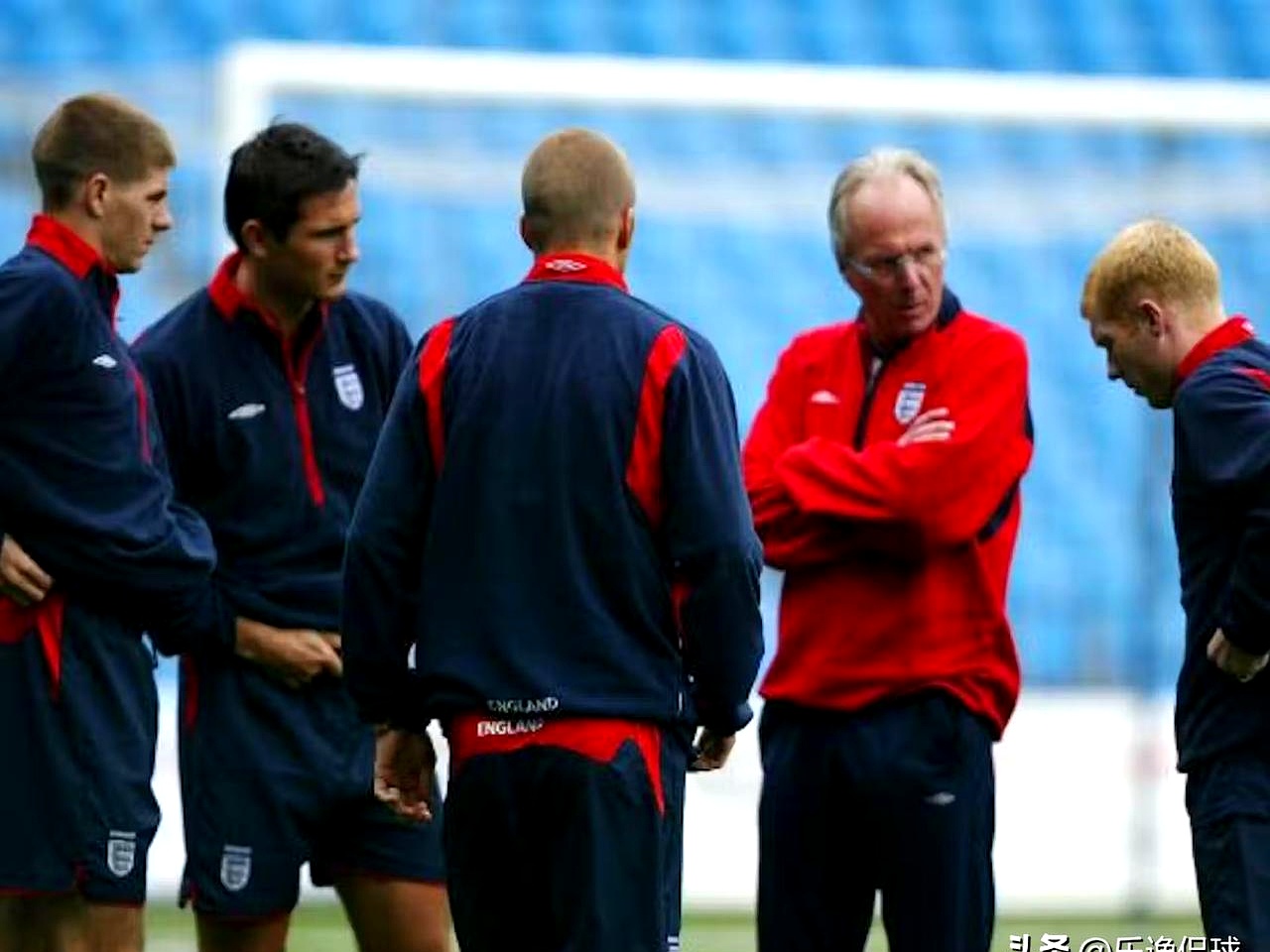 国足遭遇英格兰失利,英超局势紧张的简单介绍 国足遭遇英格兰失利,英超局势紧张的简单介绍