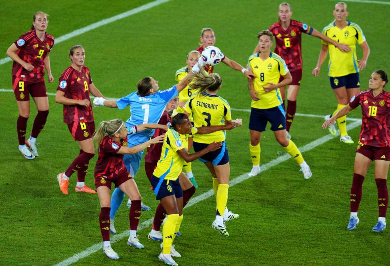 开云下载-包含西班牙输给瑞典，遭遇欧洲杯淘汰危机的词条