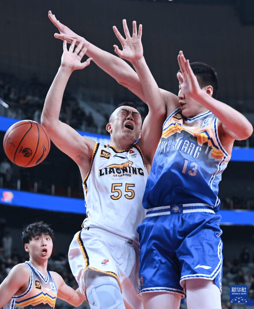 开云APP-新疆男篮大比分获胜，豪取两连胜
