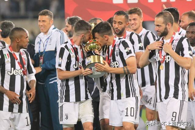 开云体育在线-英超重磅对决：库里迎战西班牙，热议不断的简单介绍