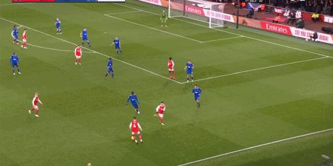 开云体育在线-突破封堵，球队在比赛中找到对手弱点