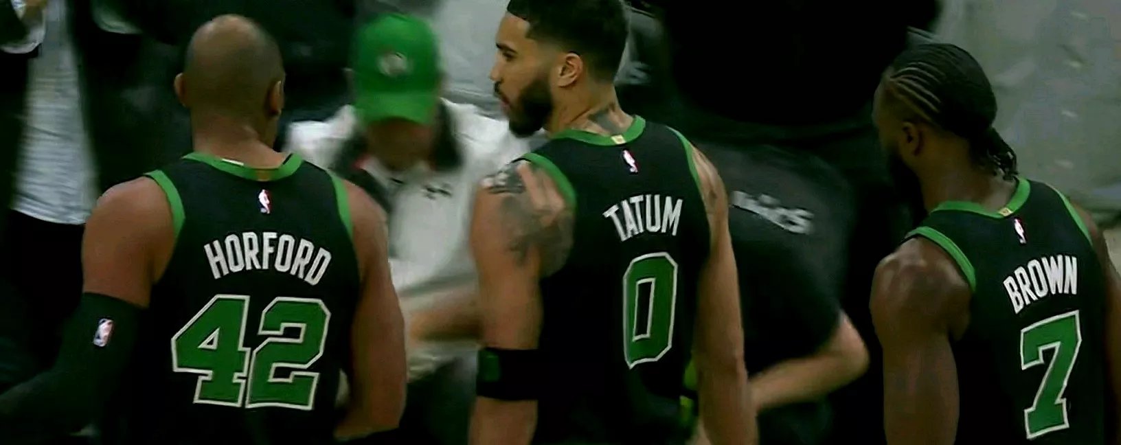 开云体育官网-猛龙惜败凯尔特人，胜负相似