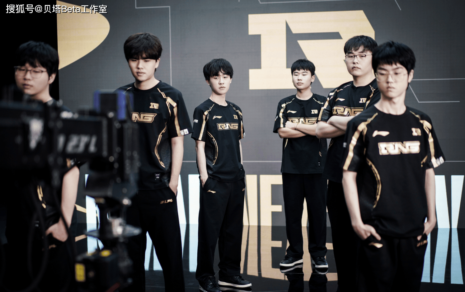 关于RNG强势DRX,Caps惊艳世界的信息 关于RNG强势DRX,Caps惊艳世界的信息