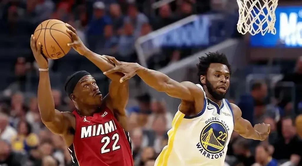 开云体育下载-尼克斯力克独行侠，豪取三连胜