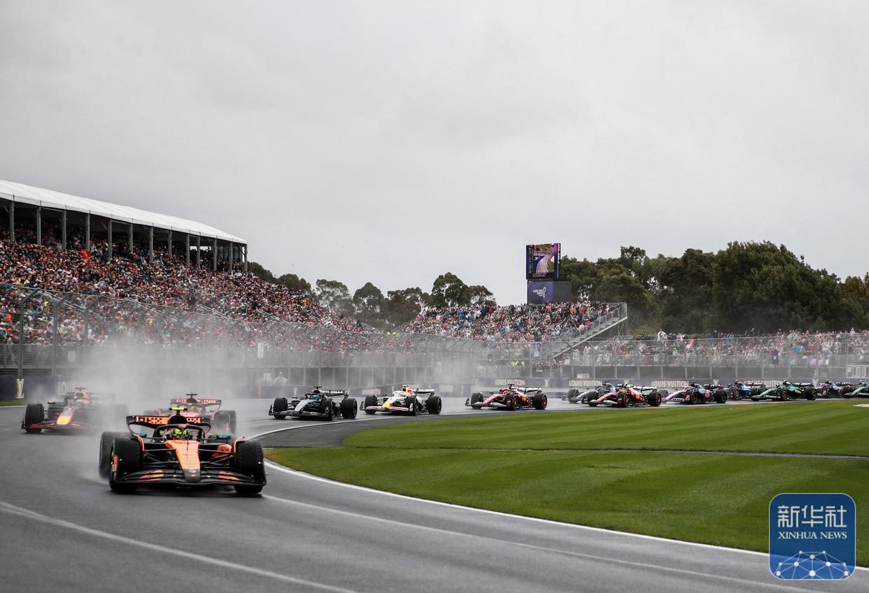 威廉姆斯绝杀梅赛德斯,诺里斯点燃赛场 威廉姆斯绝杀梅赛德斯,诺里斯点燃赛场