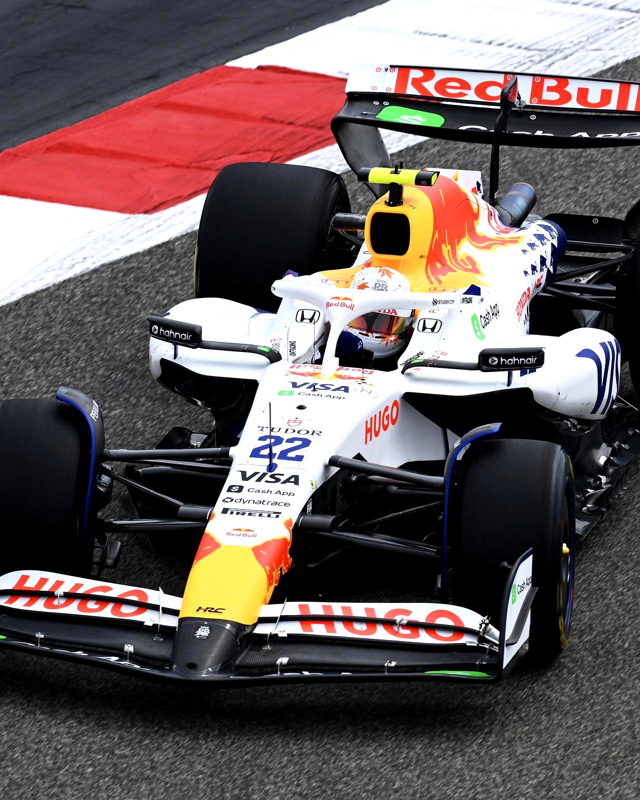 威廉姆斯碾压雷诺车队，拉塞尔惊艳四座