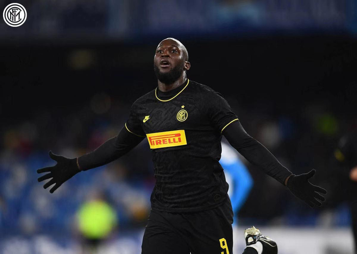 开云体育中国-那不勒斯锋线组合开火，攻击力令人震撼