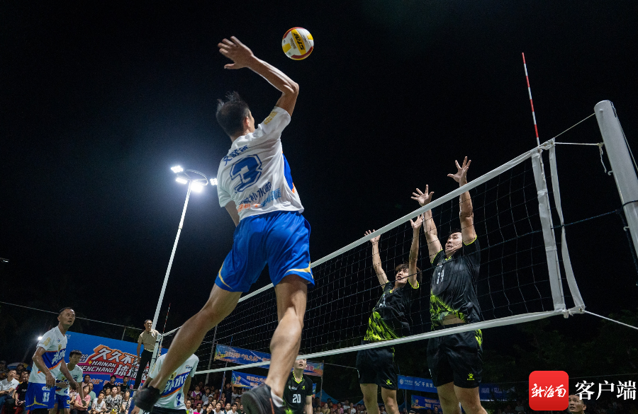 开云体育下载-中国队险胜德国队，黄鸭组合扛起全队