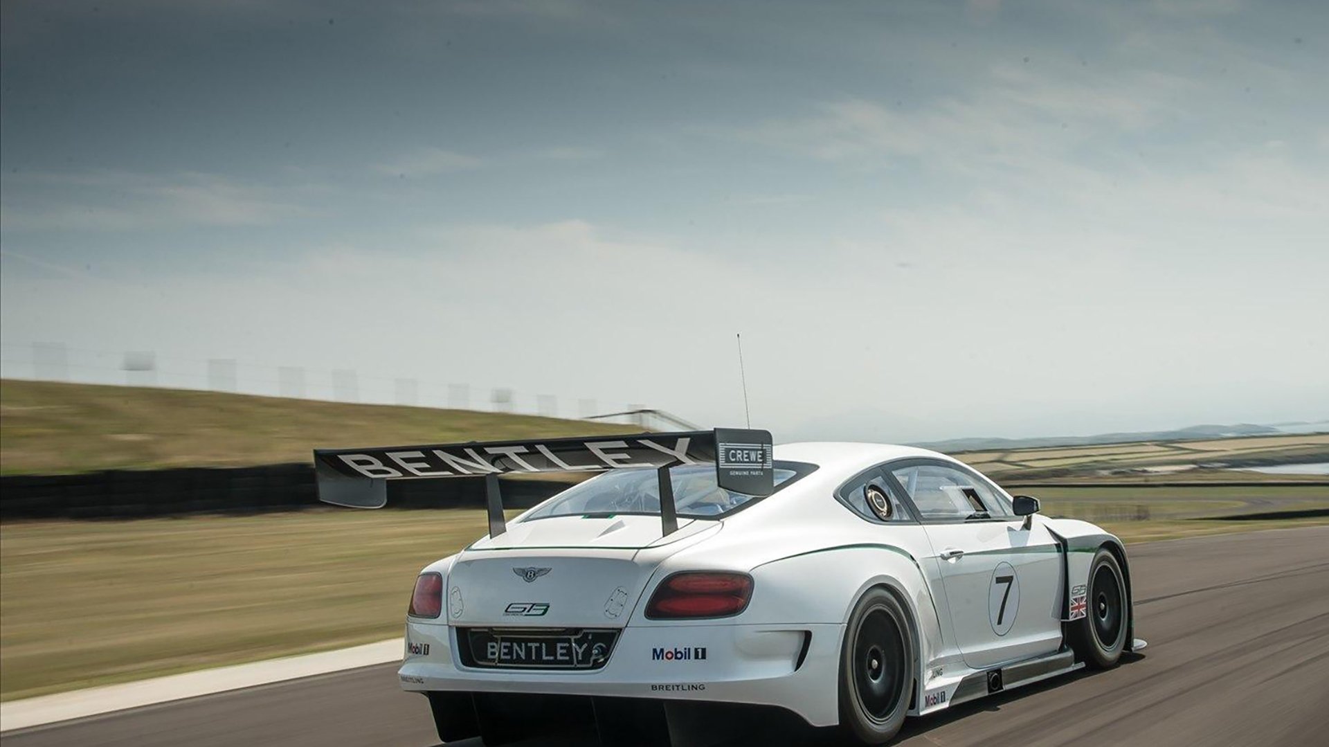 铜墙铁壁与灵蛇狂舞,当尤文的战术牢笼困不住内马尔的锋芒