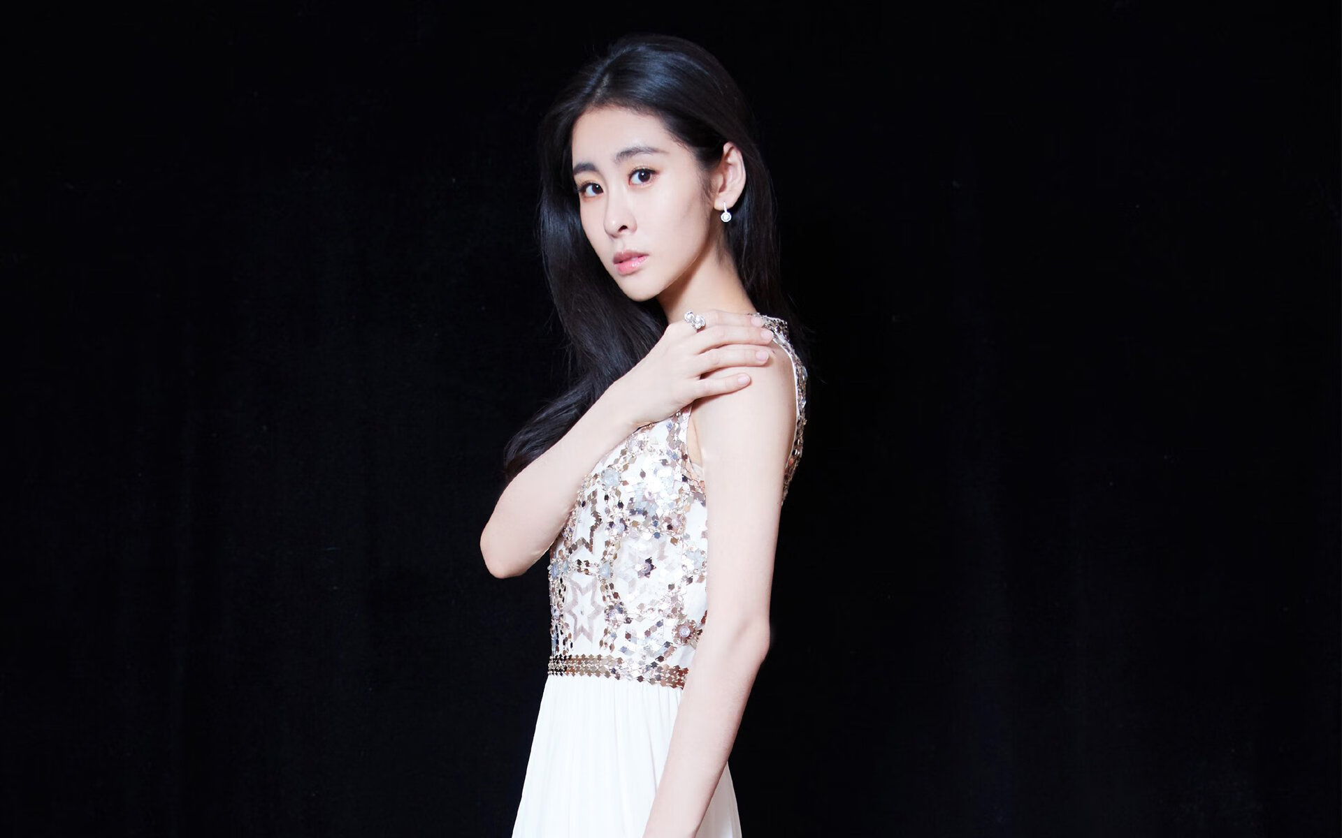 范弗利特关键时刻连飙得分，山西队爆冷战胜湖人夺争冠战胜利