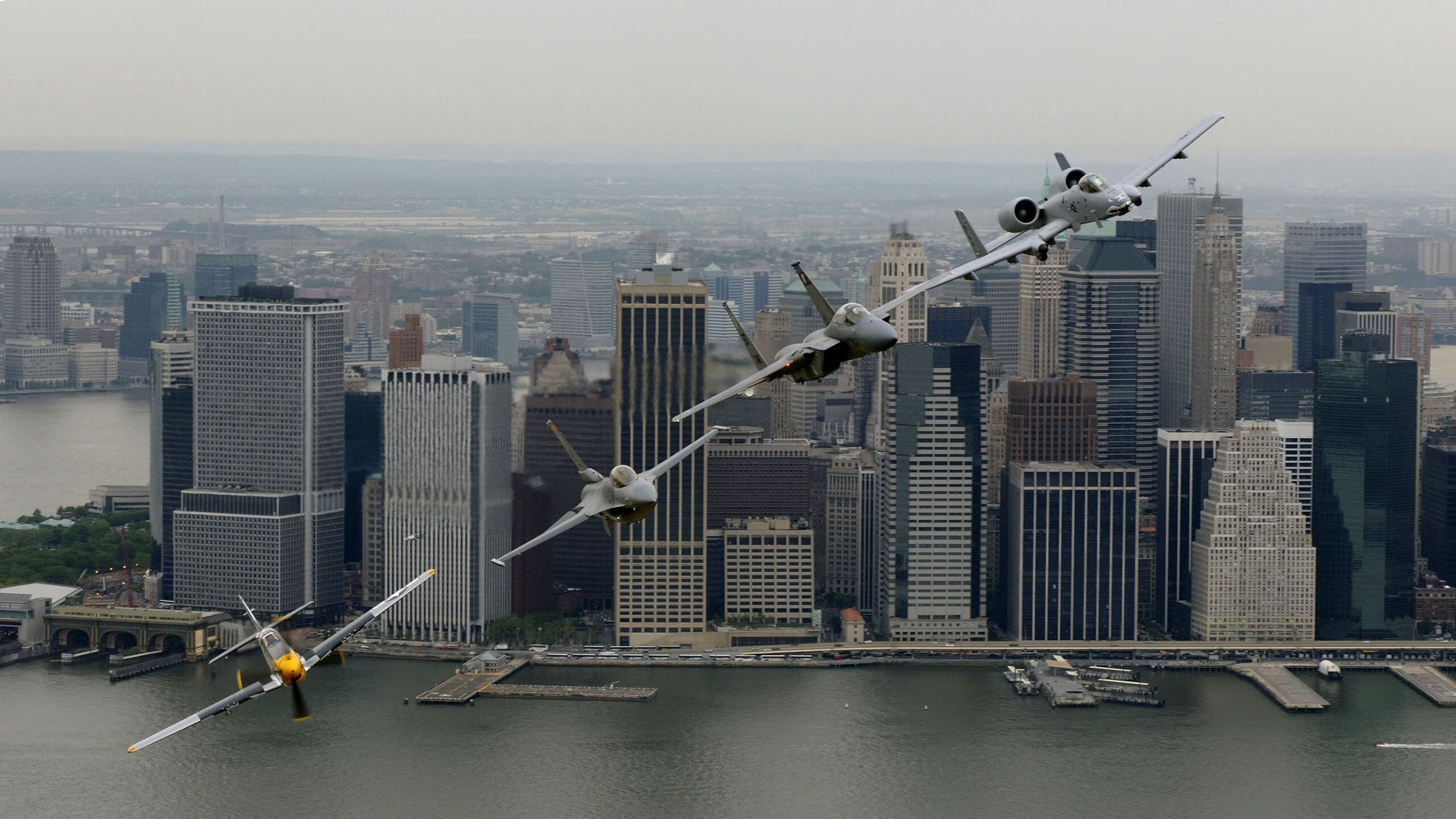 欧冠半决赛焦点战,老鹰加时翱翔,上海队憾负止步四强